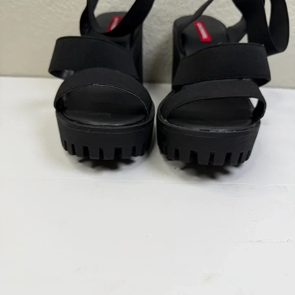 Union Bay Women’s Black Lucca Platform Chunky Block Heel Strappy Sandals Sz 8.5 - Picture 3 of 10